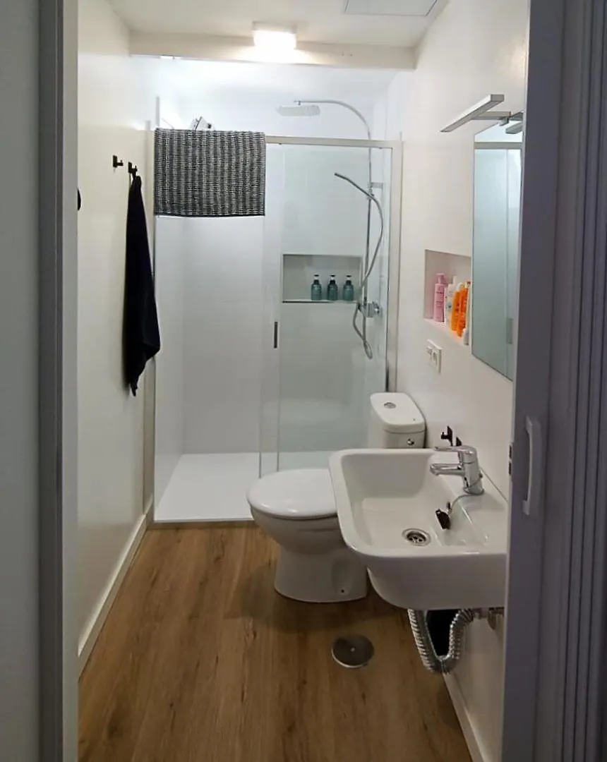 Δωμάτια σε οικογενειακή κατοικία Paradise Room Near The Beach Playa Honda