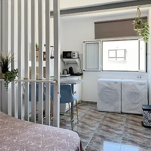  Casa vacanze Privadas Cerca De La Playa Y Aeropuerto En Casa Compartida Con Otros Huespedes